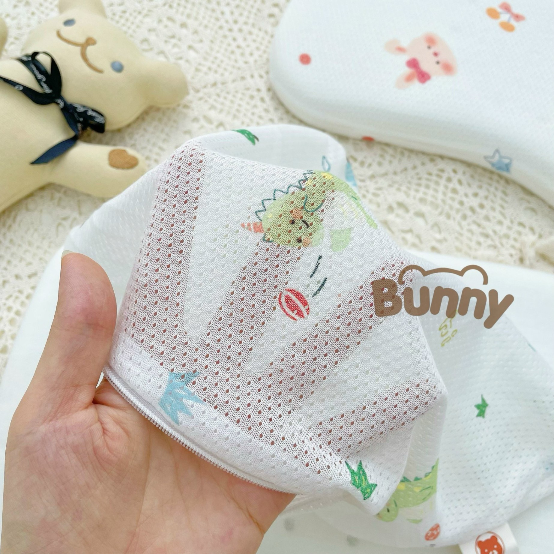 Gối cao su non cho bé sơ sinh chống bẹp đầu Bunny vải thở 100% cotton co giãn 4 chiều thông hơi êm mềm dễ chịu thấm hút tốt thoáng mát