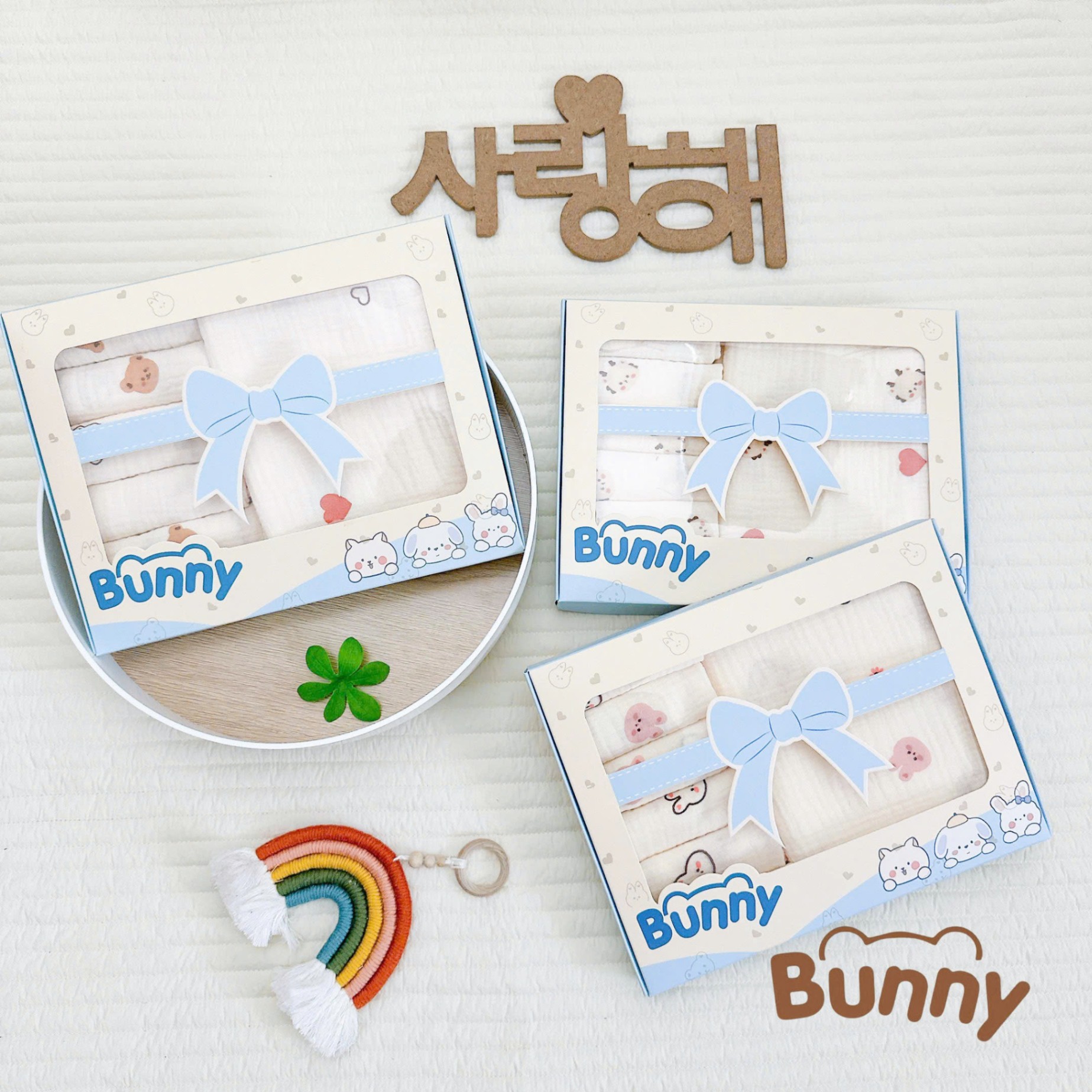 Combo khăn tắm và hộp 6 khăn sữa cho bé Bunny siêu tiện lợi chất liệu muslin cao cấp mềm mại và thoáng khí