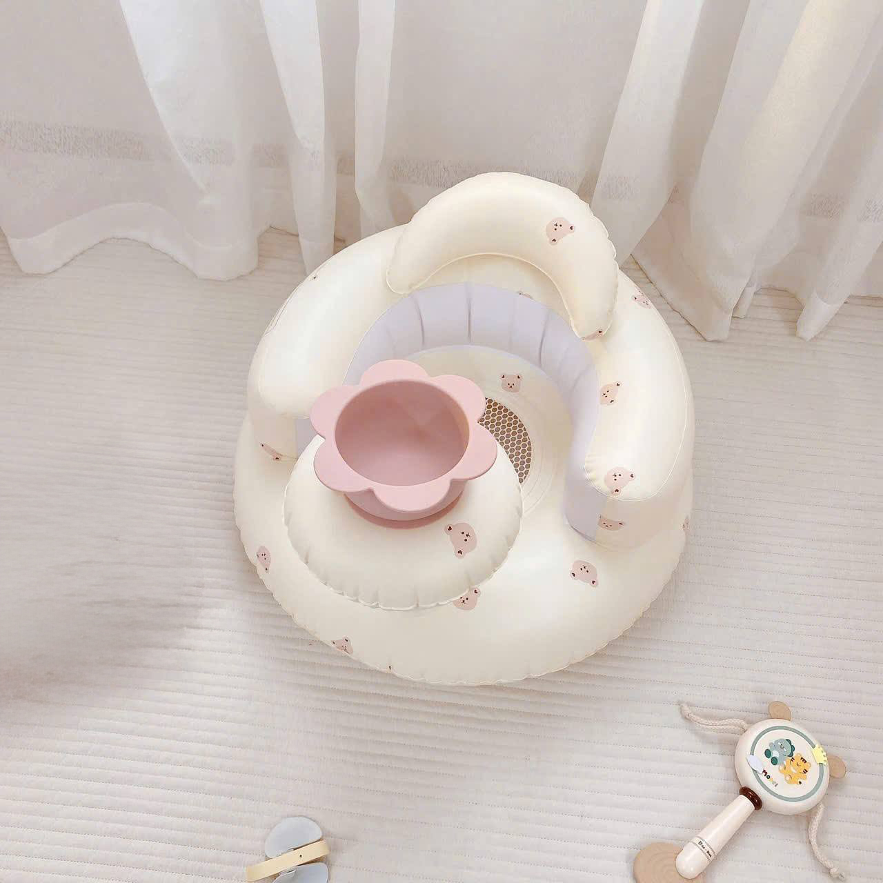 Ghế hơi tập ngồi cho bé có khay KidsWorld ghế ngồi ăn dặm bơm hơi tự động chống ngã cao cấp thiết kế chống ngả về phía trước