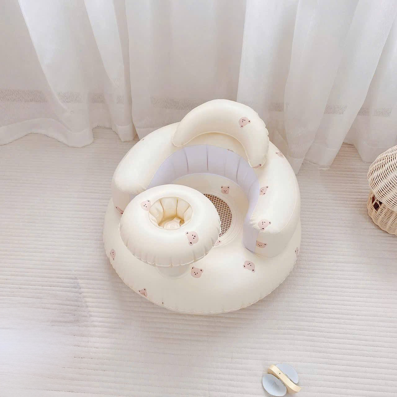 Ghế hơi tập ngồi cho bé có khay KidsWorld ghế ngồi ăn dặm bơm hơi tự động chống ngã cao cấp thiết kế chống ngả về phía trước