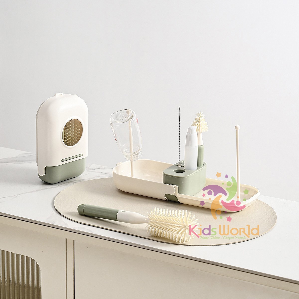 Hộp cọ rửa vệ sinh bình sữa 6 chi tiết KidsWorld hình tàu vũ trụ chất liệu silicon mềm mại cao cấp