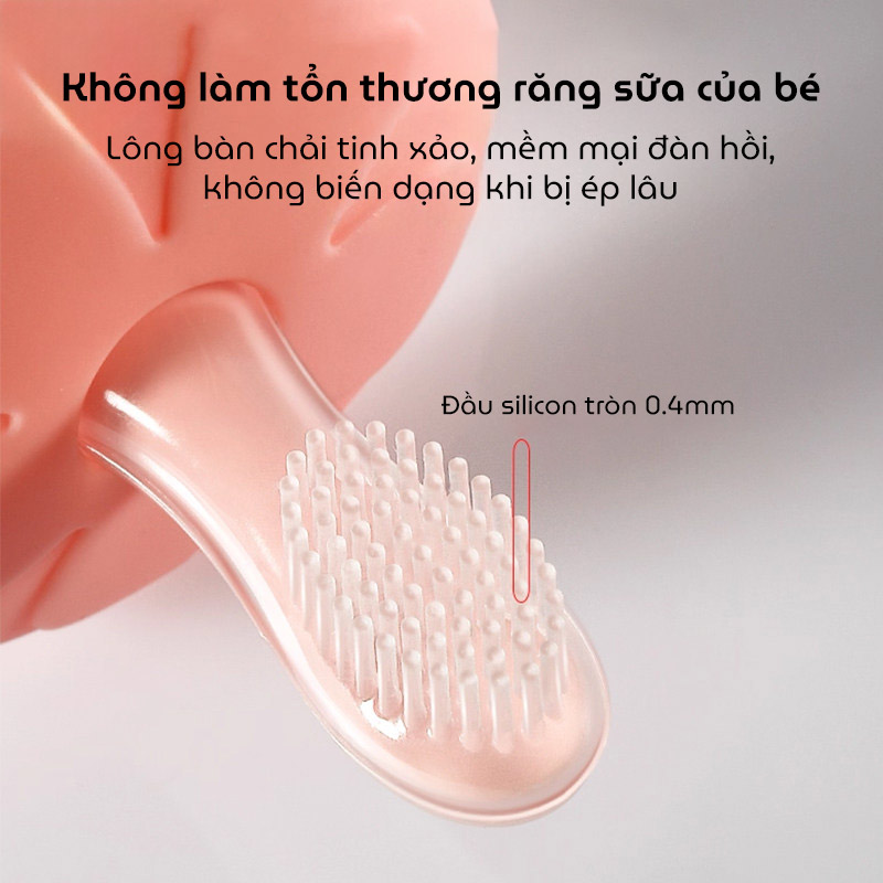 Bàn chải đánh răng kết hợp gặm nướu 2in1 chất liệu silicon thực phẩm mềm mại với vòng chắn hình hoa ngăn không cho bé thọc sâu