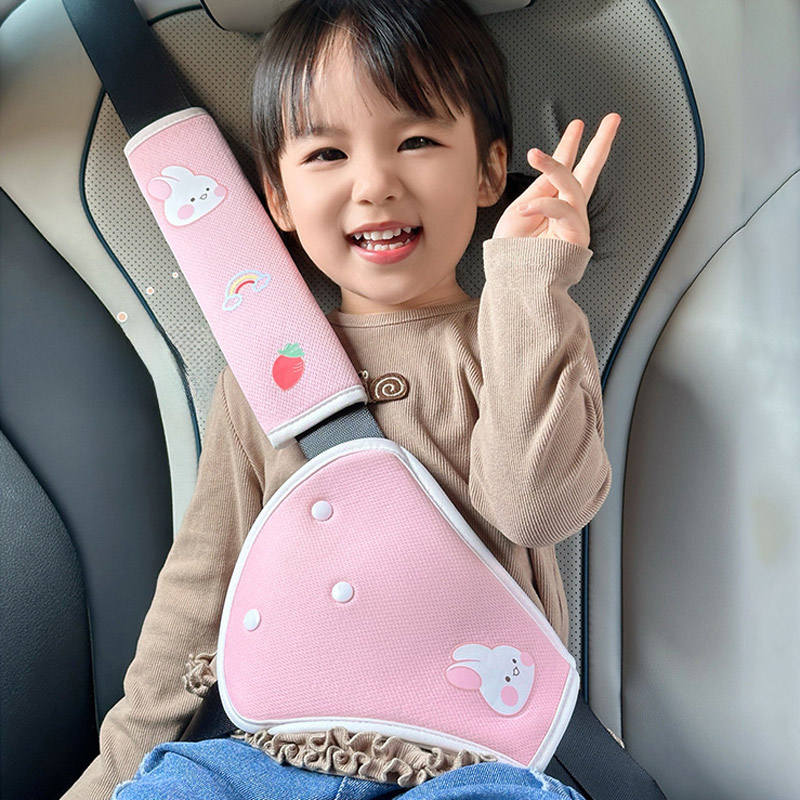 Đệm bọc dây đai ô tô an toàn cho bé bảo vệ cổ và vai chống siết cổ, bảo vệ bụng có thể điều chỉnh