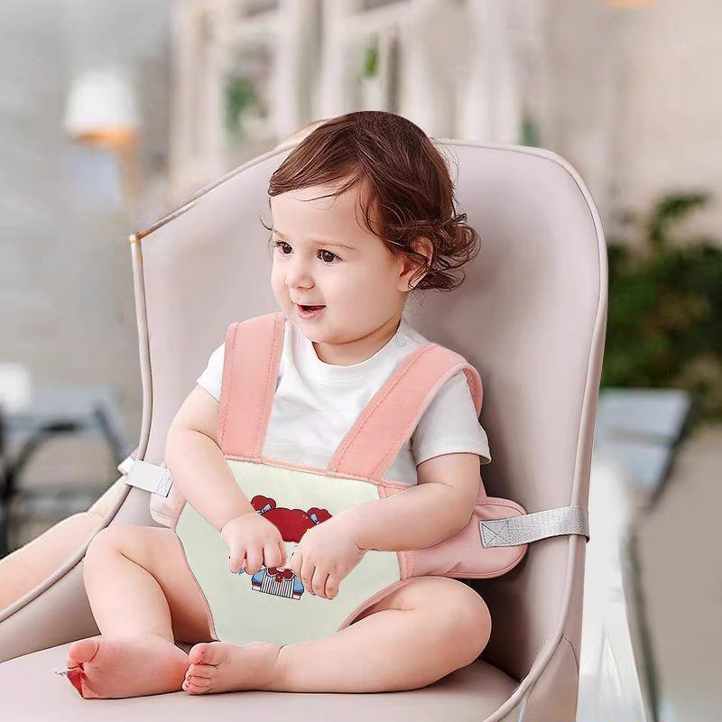 Đai ngồi ghế ăn cho bé ăn dặm an toàn đa năng vải mềm thoáng khí thiết kế chống thấm nước có nút điều chỉnh độ rộng