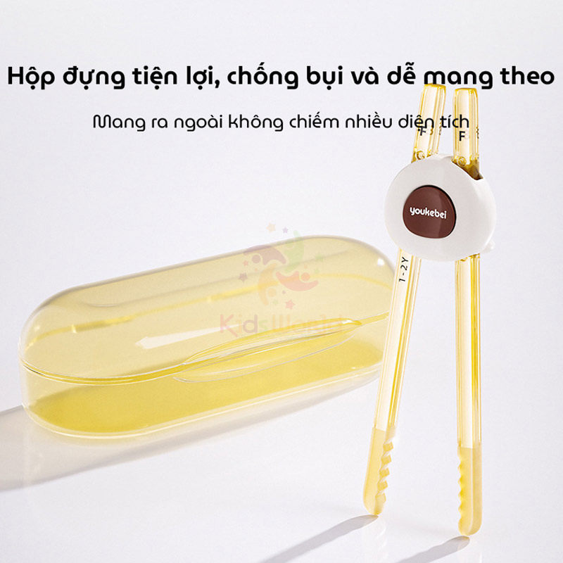 Đũa tập gắp cho bé tập ăn Youkebei màu Socola chất liệu PPSU cao cấp, với nút bấm điều chỉnh 3 nấc, đầu đũa lượn sóng