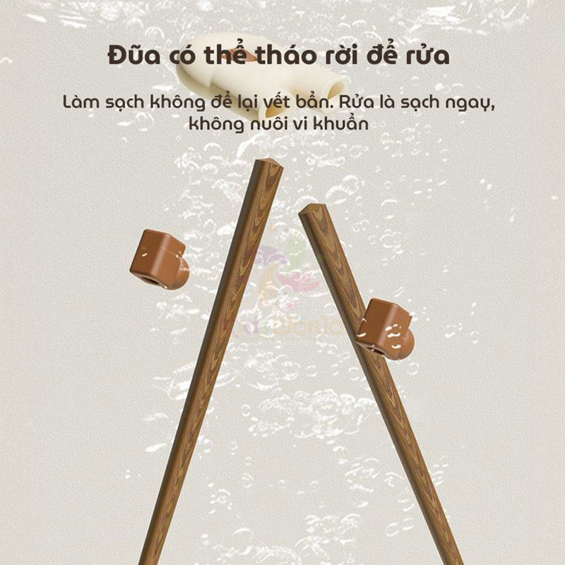 Đũa tập gắp cho bé tập ăn hình Gấu trúc chất liệu gỗ tự nhiên không sơn, không sáp, không mùi lạ