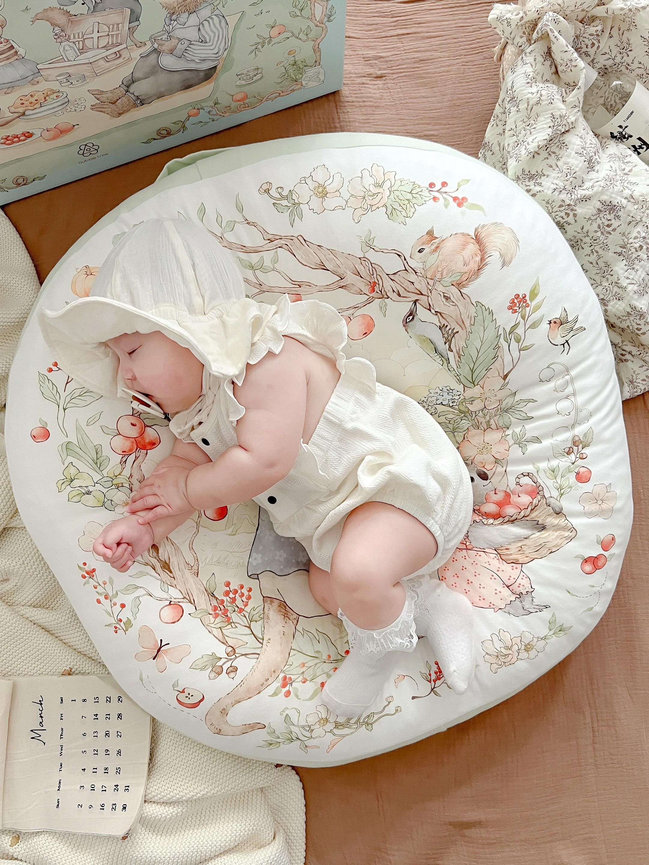 Gối chống trào ngược cho bé Bunny hoạ tiết cố tích vải Cotton, Airmesh mềm mịn thoáng khí, chống hầm bí giúp bé giảm trào ngược, ngủ êm, ngủ sâu hơn