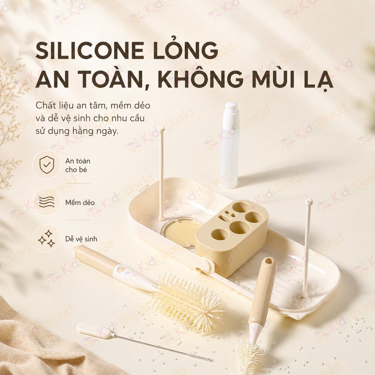 Hộp cọ rửa vệ sinh bình sữa cao cấp KidsWorld hình tàu vũ trụ 6 chi tiết chất liệu silicon mềm mại