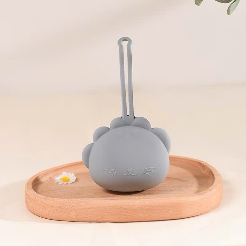 Hộp đựng ti giả cho bé KidsWorld hình thú chất liệu silicon cao cấp thiết kế móc treo thuận tiện mang theo khi đi ra ngoài