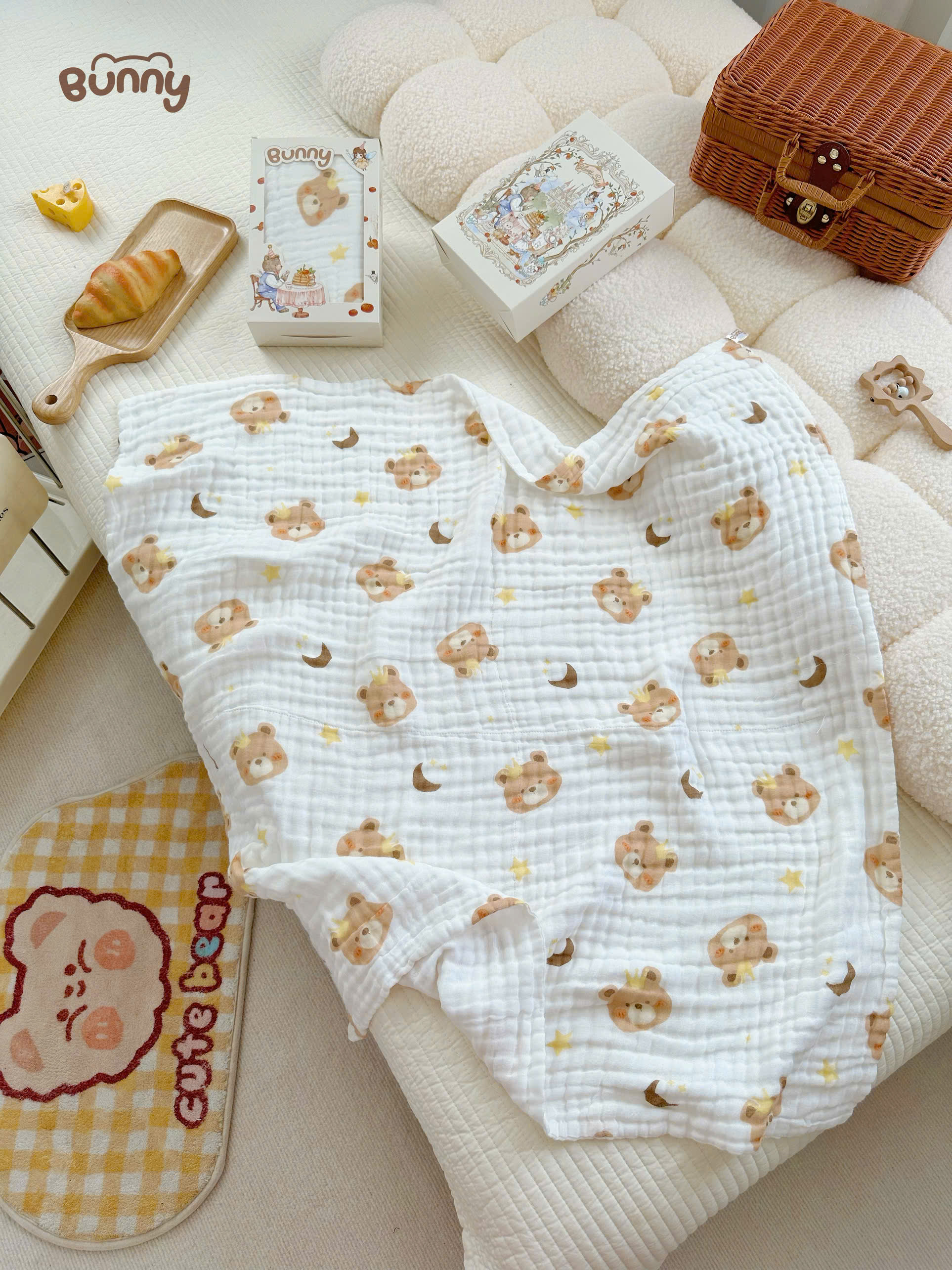 Khăn tắm cho bé Bunny phiên bản cổ tích vải xô mềm mịn, thấm hút tốt, giặt nhanh khô, càng giặt càng mềm an toàn tuyệt đối cho da bé