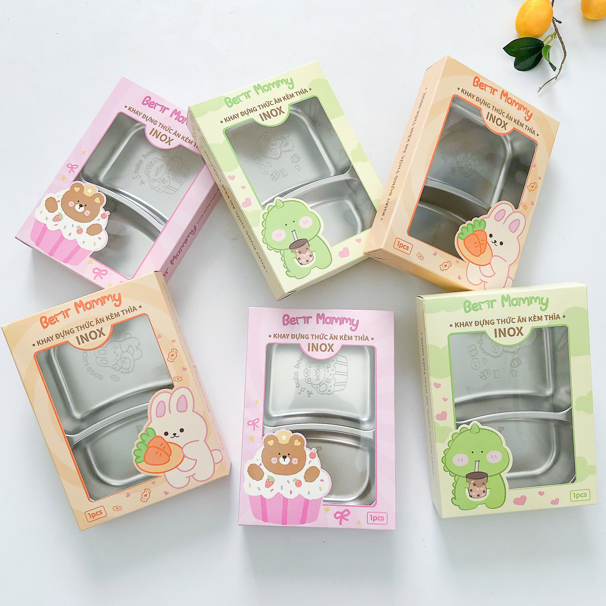 Khay đựng thức ăn 2 ngăn hình thú inox 316 kèm thìa cho bé Bear Mommy