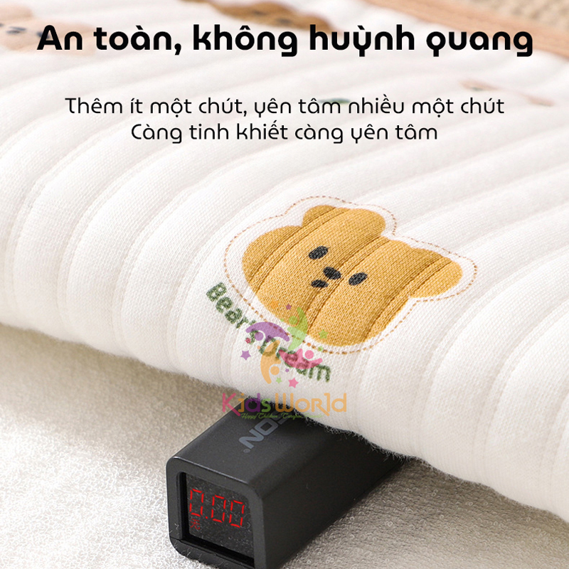 Tấm lót thay tã cho bé KidsWorld chất liệu cotton thoáng khí chống thấm nước có thể giặt được kích thước 50x70cm
