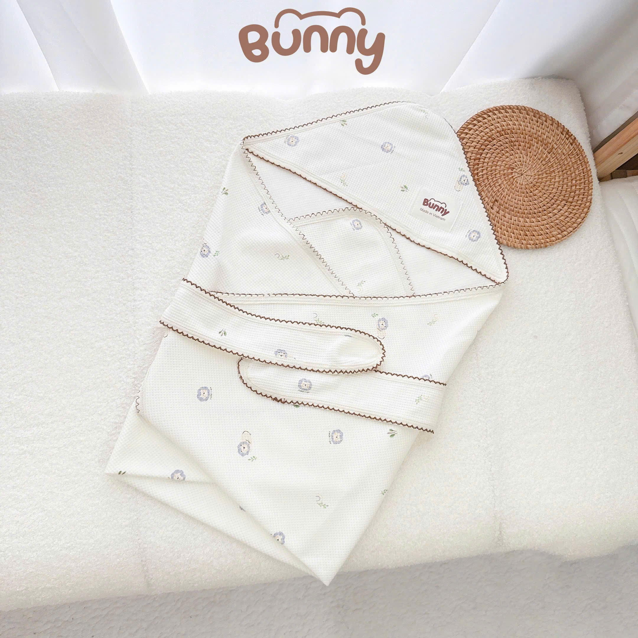 Ủ choàng cho bé vải Waffle sợi tre cao cấp Bunny dày dặn, thấm hút tốt, kháng khuẩn tự nhiên