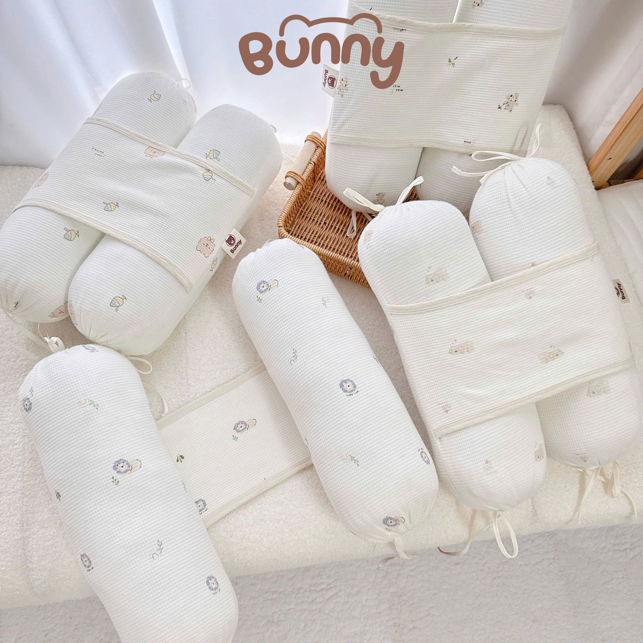 Goi-chan-cho-be-so-sinh-Bunny-vai-Waffle-vua-om-duoc-vua-chong-giat-minh-vua-mem-vua-thoang_goi-chan-chong-giat-minh-waffle-bunny-2.jpg