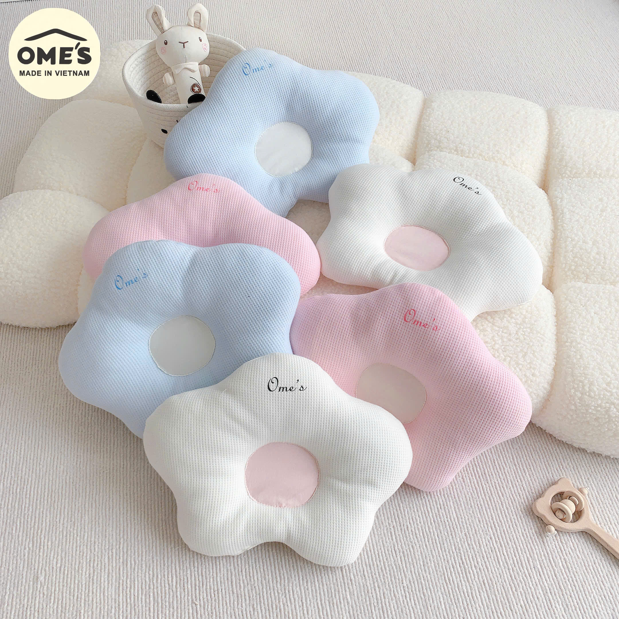 Goi-mong-dinh-hinh-dau-giam-meo-bep-dau-cho-Be-hinh-hoa-OME-S-vai-Cotton-Waffle-cao-cap-tham-mo-hoi_main-goi-mong-hinh-hoa-wafflee-omes-1.jpg