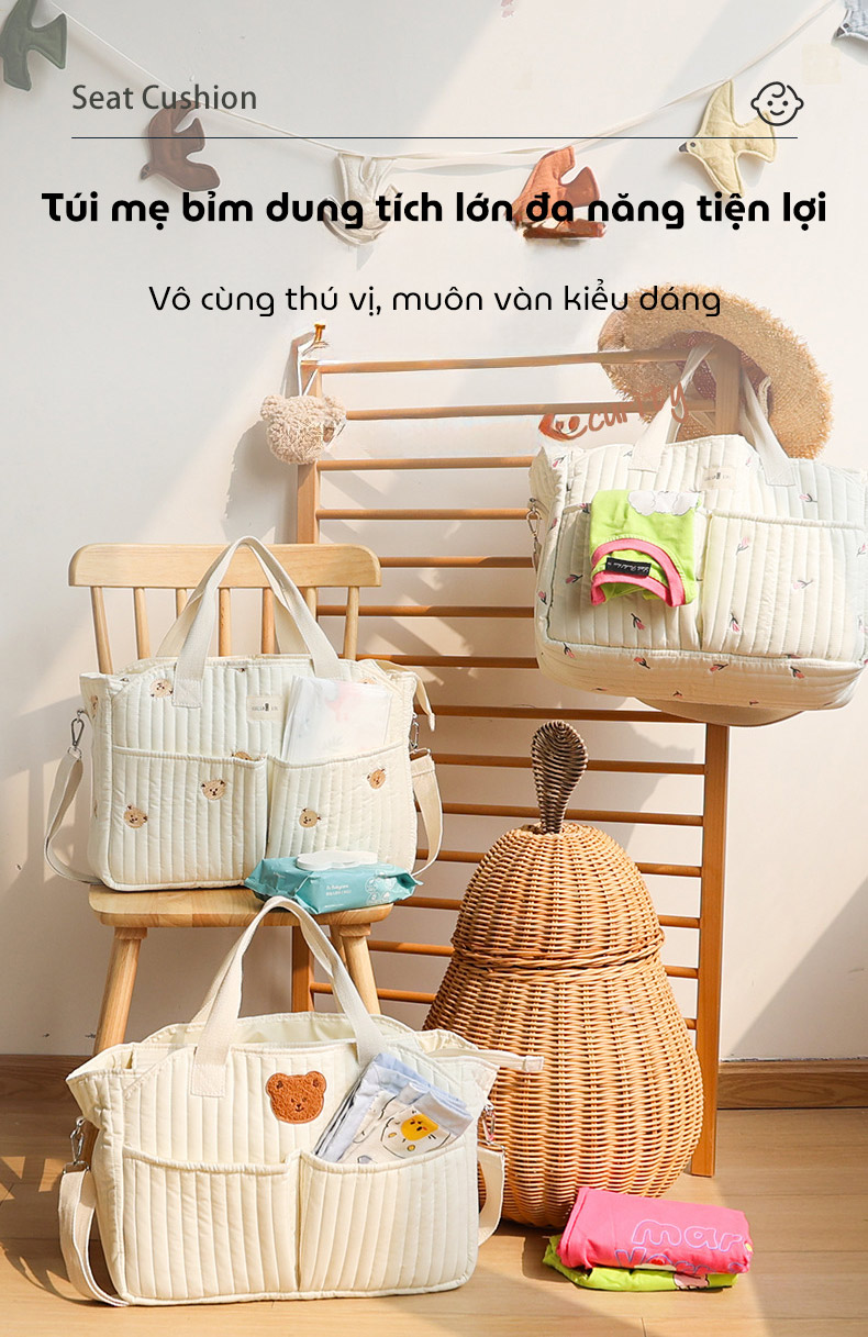 Tui-bim-sua-CALLUX-KIDS-tui-dung-do-cho-me-va-be-co-thiet-ke-chan-bong-va-theu-hinh-theo-phong-cach-Han-Quoc_1.jpg