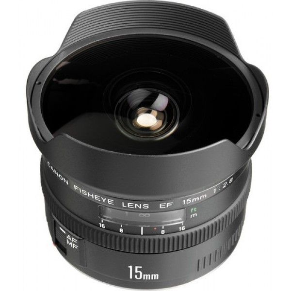 Canon EF 15mm f/2.8