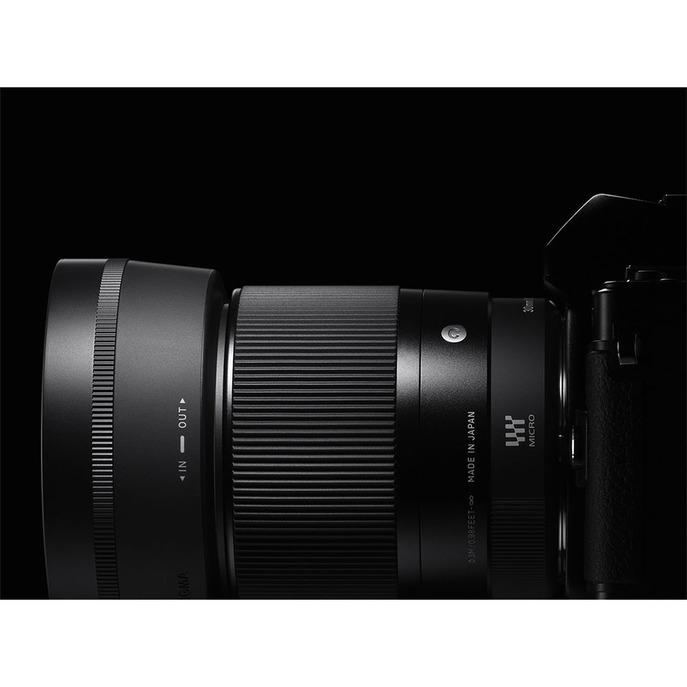 Sigma 30mm F1.4 DC DN for Sony