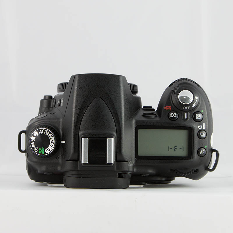 Nikon D90 Lens 18-105