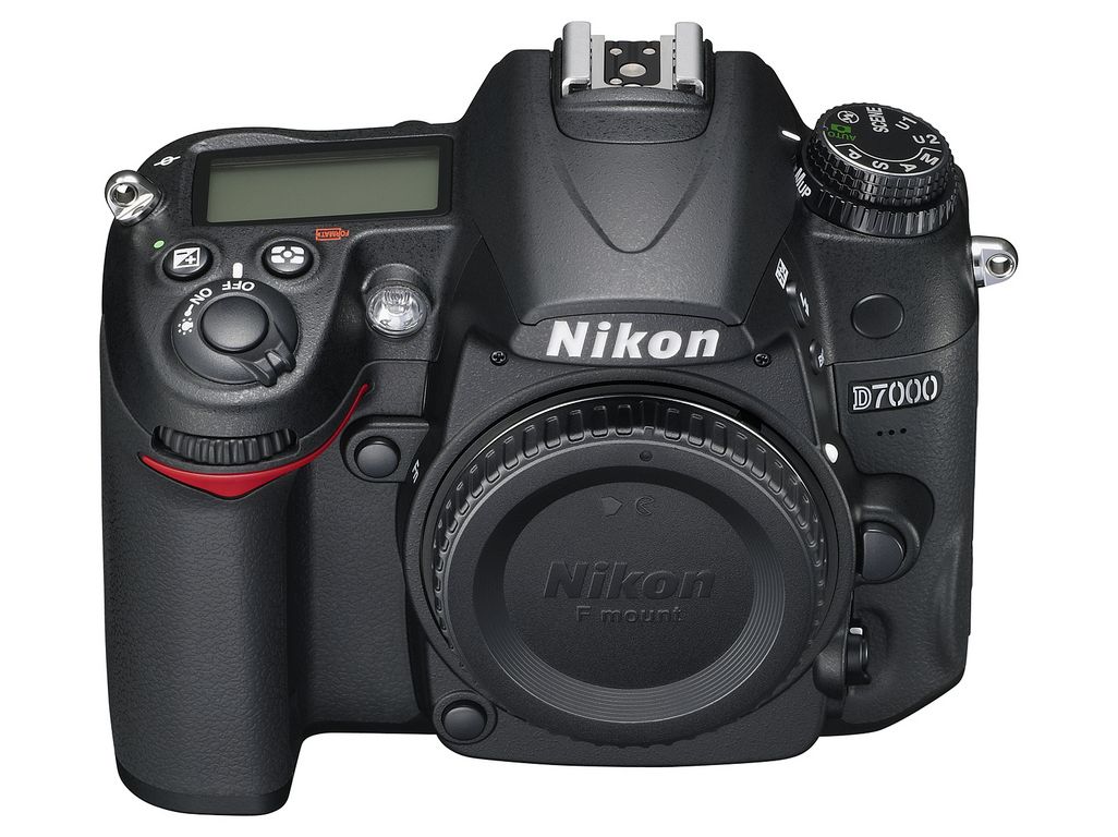 Nikon D7000 body