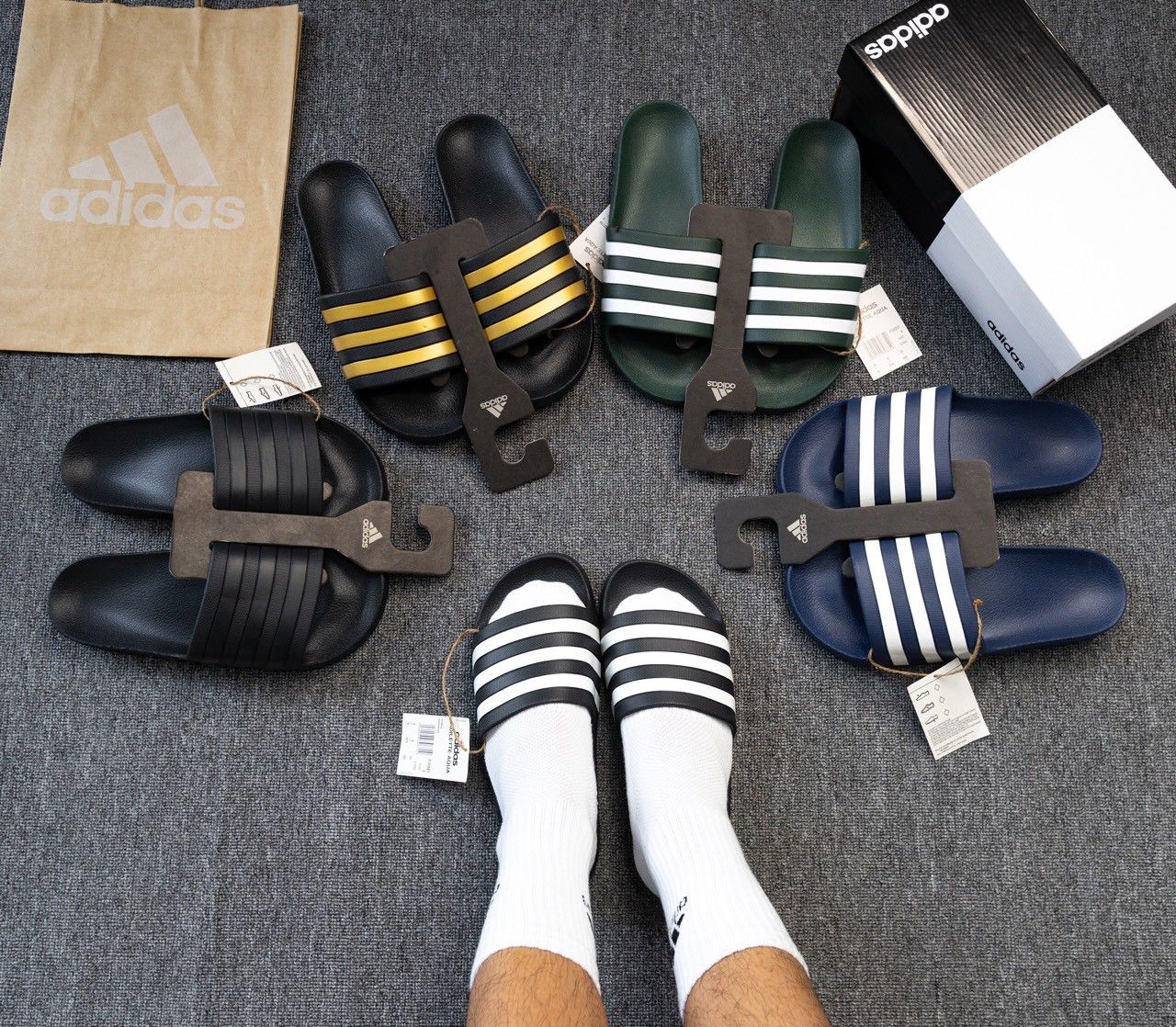 Dép Adidas 2 colors basic - Full Box - Chất liệu: Cao su cao cấp ,chống trơn trượt, tăng độ bá