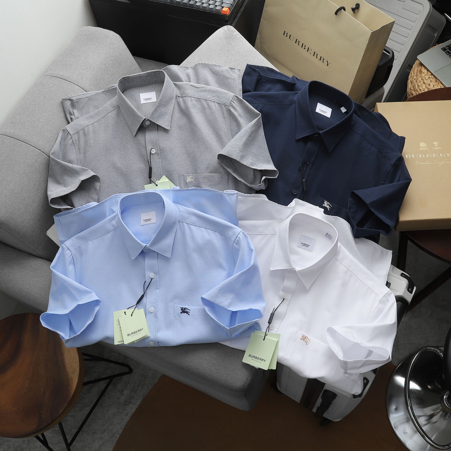 Áo Sơ Mi Nam Ngắn Tay Dư Xịn Burberry, Chất vải Oxford, Form Slimfit, thấm hút mồ hôi, hàng VNXK - NCX03