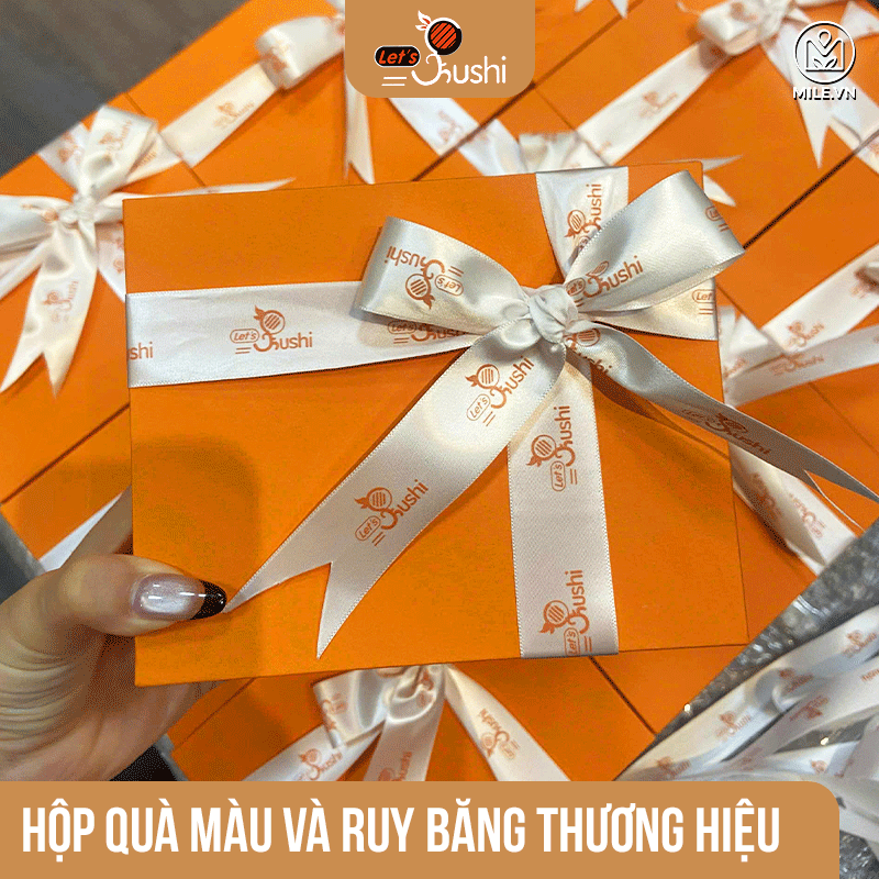 Set-qua-tang-Nen-thom-Mile-Qua-tang-Ki-niem-10-nam-Let-s-Sushi-2.png