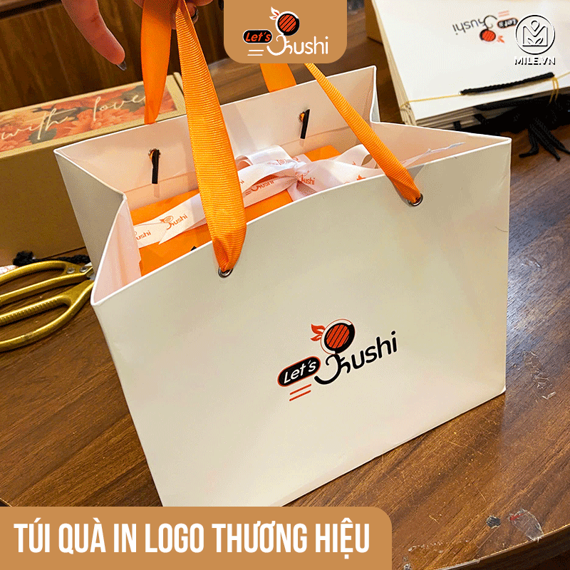 Set-qua-tang-Nen-thom-Mile-Qua-tang-Ki-niem-10-nam-Let-s-Sushi-3.png