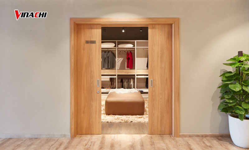 Cửa lùa làm bằng gỗ công nghiệp