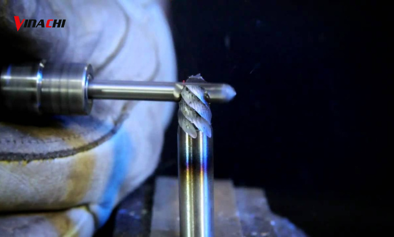 lỗi thường gặp khi taro ren và cách khắc phục