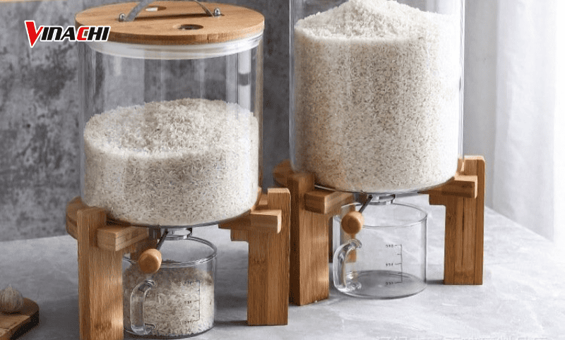 Thùng đựng gạo làm bằng chất liệu thuỷ tinh