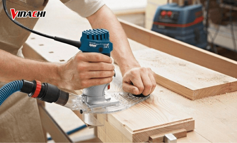 Máy phay gỗ cầm tay