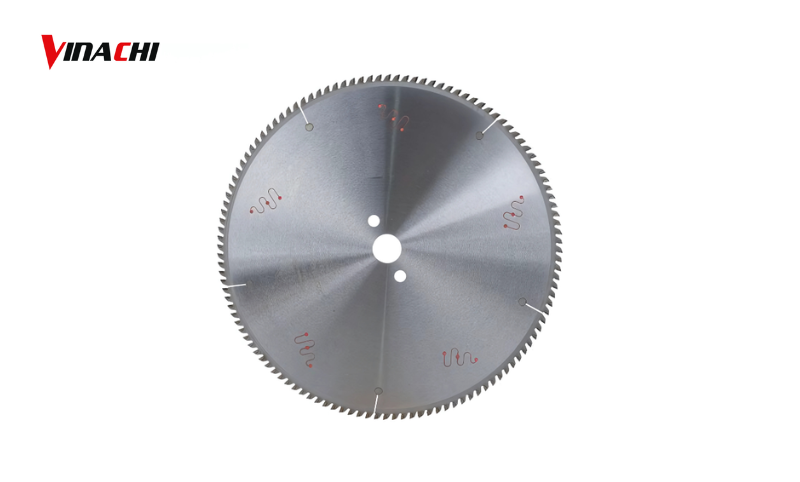 Lưỡi cắt trên 100 răng