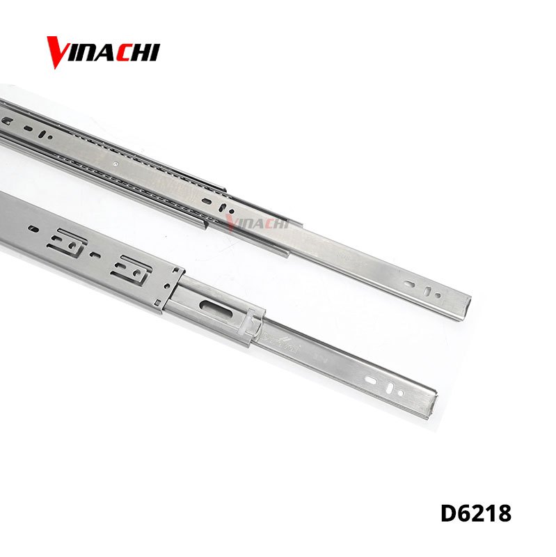 D6218 - Ray bi ba tầng inox 304 bản rộng 45mm nhấn mở D6218.jpg