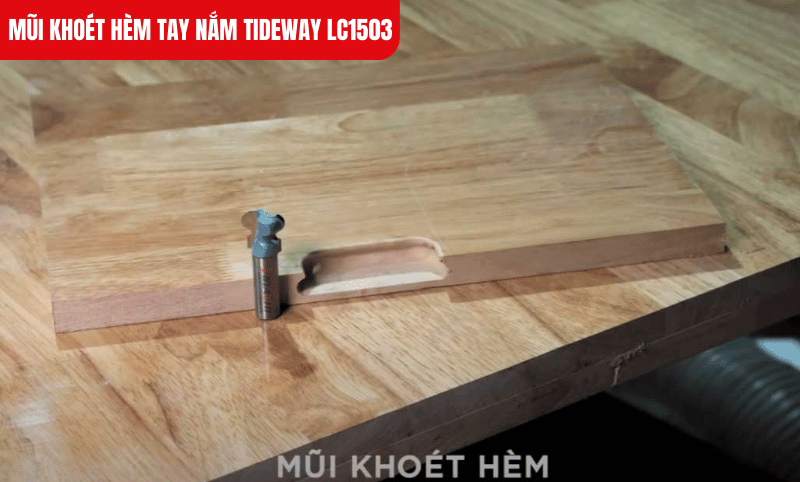 Độ sâu khoét từ 5-8mm đáp ứng đa dạng nhu cầu gia công hèm tay nắm trên các loại gỗ