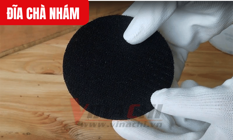 Bề mặt đĩa được gia công đặc biệt với công nghệ tiên tiến, độ bám dính cực cao