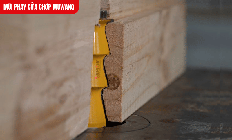 Mũi sử dụng thân thép chịu lực kết hợp lưỡi hợp kim, đảm bảo độ cứng cáp khi gia công