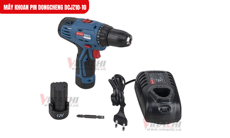 Bộ sản phẩm đầy đủ bao gồm 2 pin, 1 sạc tiện lợi