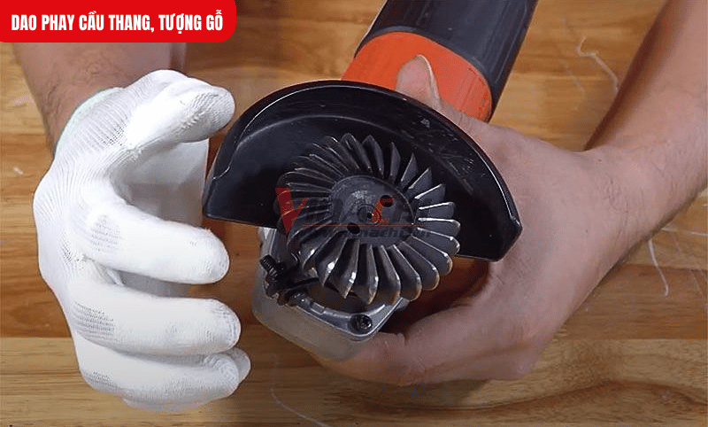 Dao phay 24 lưỡi chuyên dụng cho đường cong cầu thang và chi tiết tượng gỗ tinh xảo