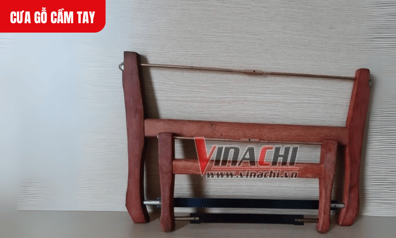 Khung và cán cưa làm từ gỗ gõ Nam Phi, lưỡi cưa thép với nhiều răng cưa đa dạng