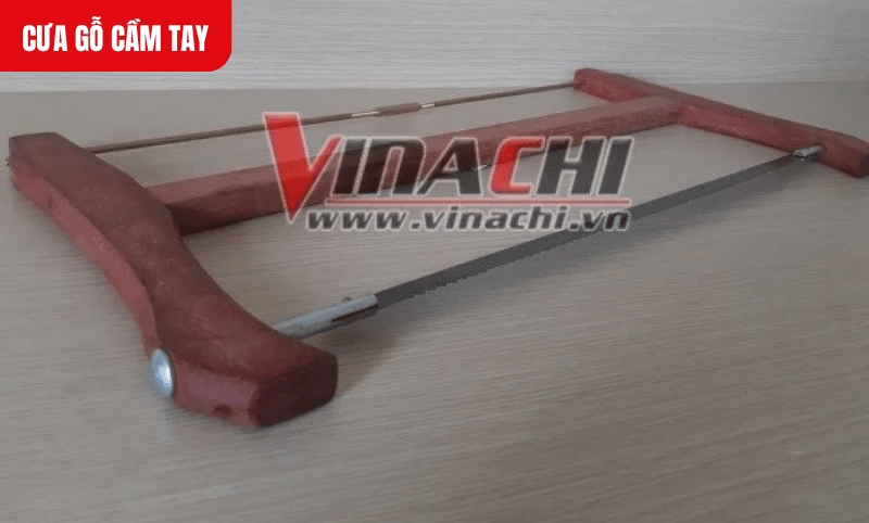 Thường xuyên kiểm tra đường cắt để đảm bảo độ chính xác và mịn màng