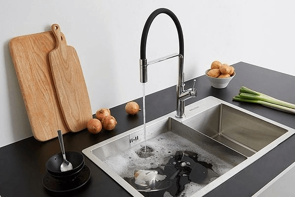 Xử lý sự cố rò rỉ nước