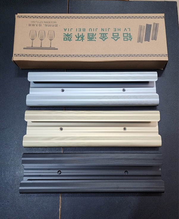 Giá treo ly oval khuyết Màu: đen, bạc, vàng nhẹ