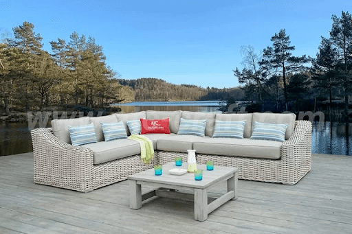 Lời khuyên khi lựa chọn sofa mây nhựa cho phòng khách