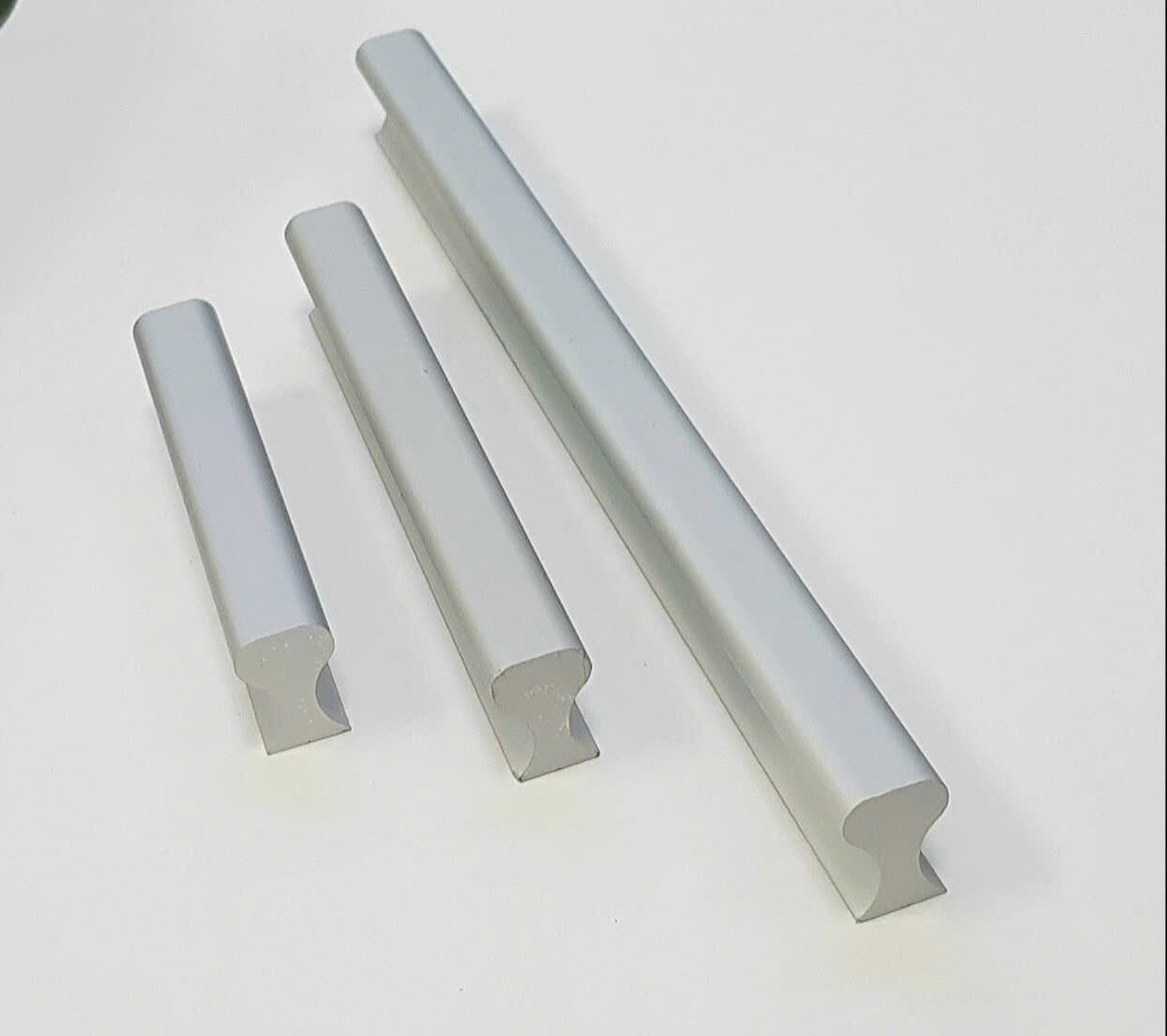 Tay nắm PE - 64/96/128/160/192/224/600mm