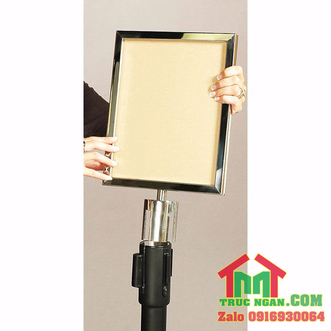Bang thong bao gan dau cot chan inox, Size A3, A4 mau VANG Bang doc_ Hang san kho Truc Ngan.jpg
