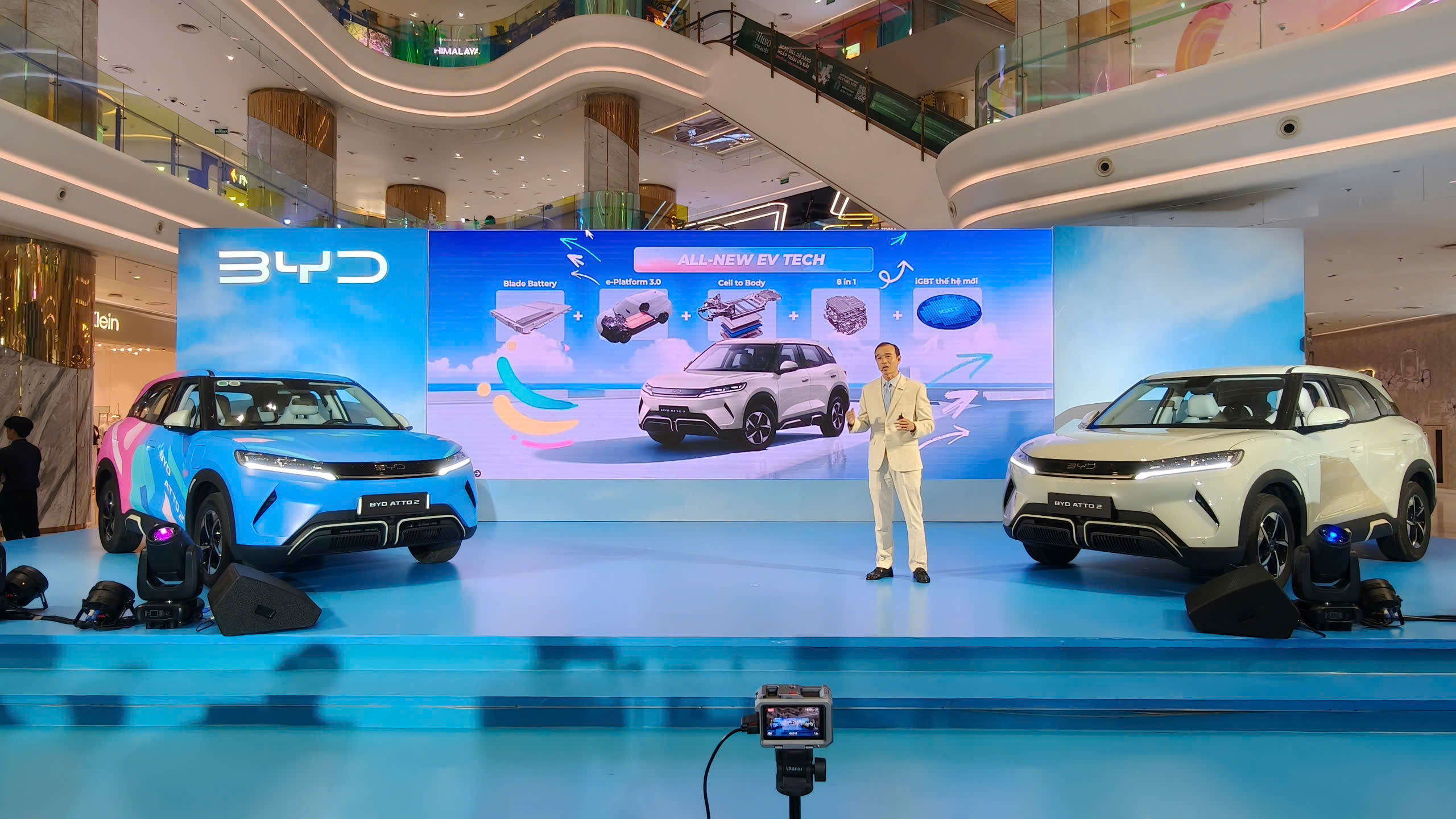 BYD-ATTO-2-chinh-thuc-ra-mat-tai-Viet-Nam-SUV-dien-do-thi-the-he-moi-1.jpg