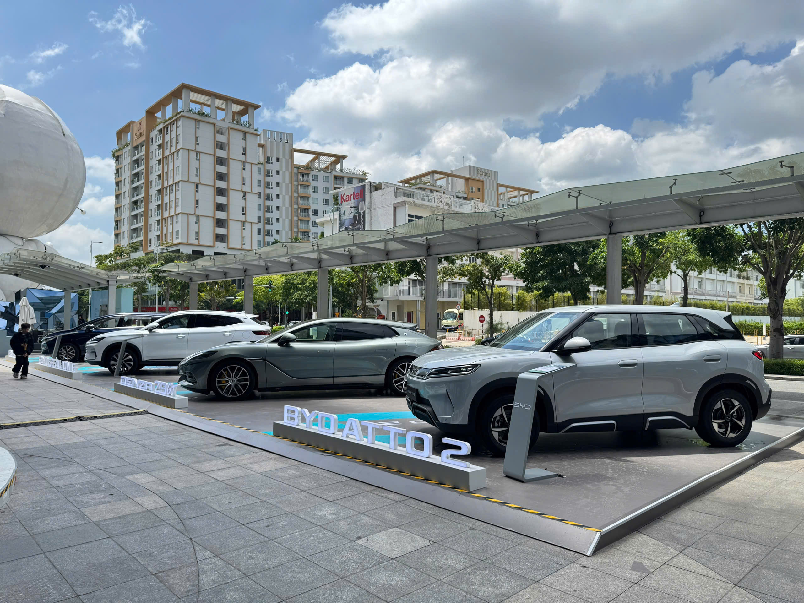 BYD-ATTO-2-chinh-thuc-ra-mat-tai-Viet-Nam-SUV-dien-do-thi-the-he-moi-8.jpg