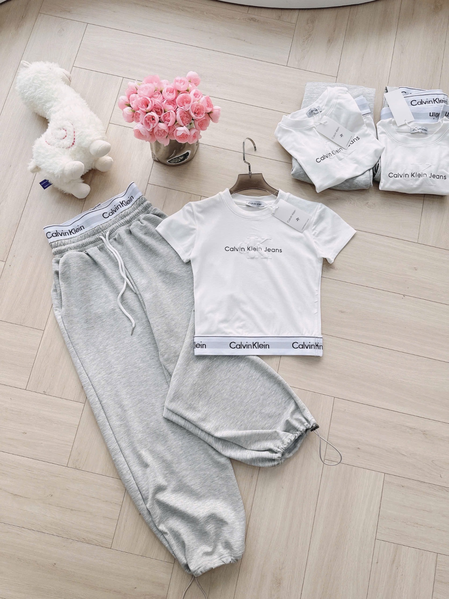 SET THUN CALVIN KEVIN BO GẤU GHI