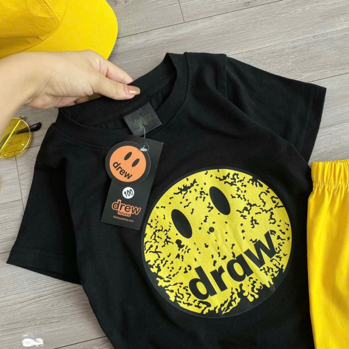 XẢ KHO BỘ MẶT CƯỜI DRAWE KÈM MŨ